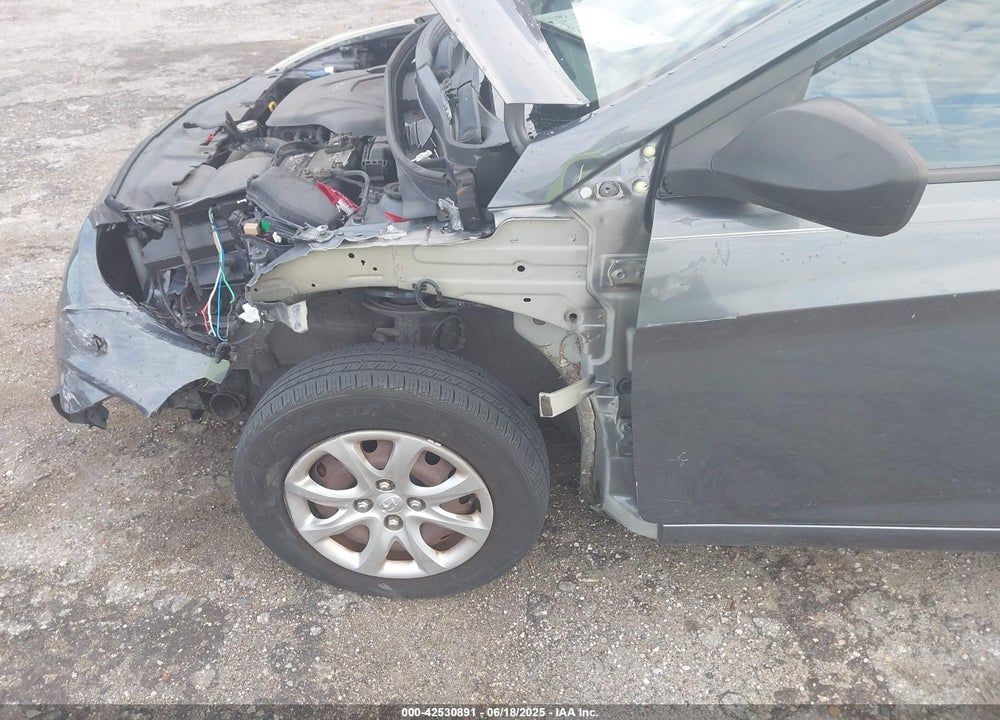 2013 HYUNDAI ACCENT VIN: KMHCT4AE7DU316379