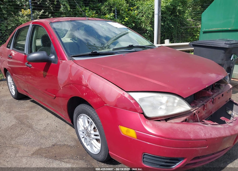2005 FORD FOCUS ZX4 VIN: 1FAFP34N45W185564