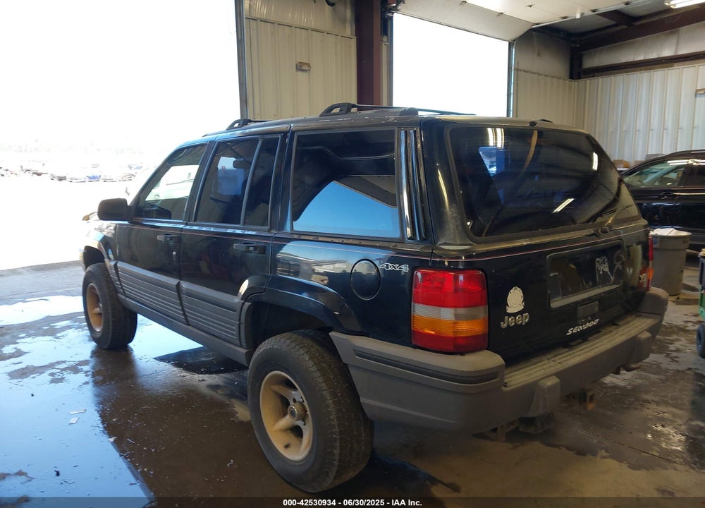 1995 JEEP GRAND CHEROKEE LAREDO VIN: 1J4GZ58Y3SC670696