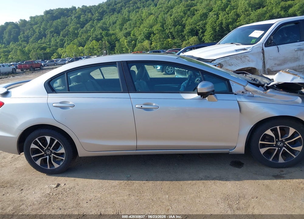 2014 HONDA CIVIC EX VIN: 19XFB2F88EE211572
