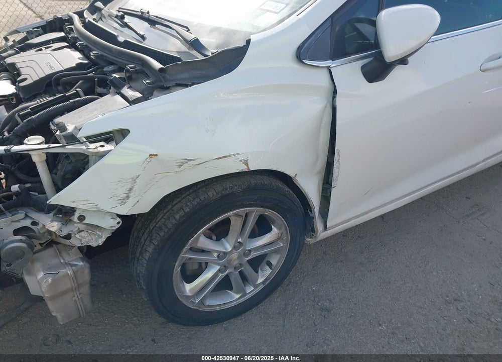 2018 CHEVROLET CRUZE VIN: 1G1BE5SM6J7169531