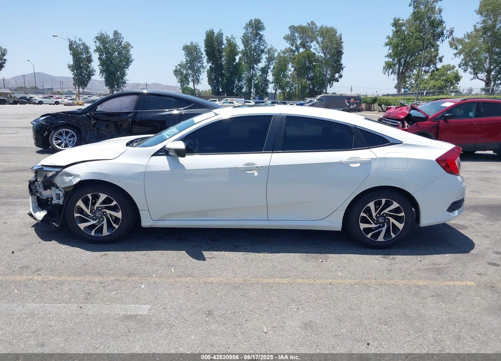 2016 HONDA CIVIC VIN: 2HGFC2F77GH552295