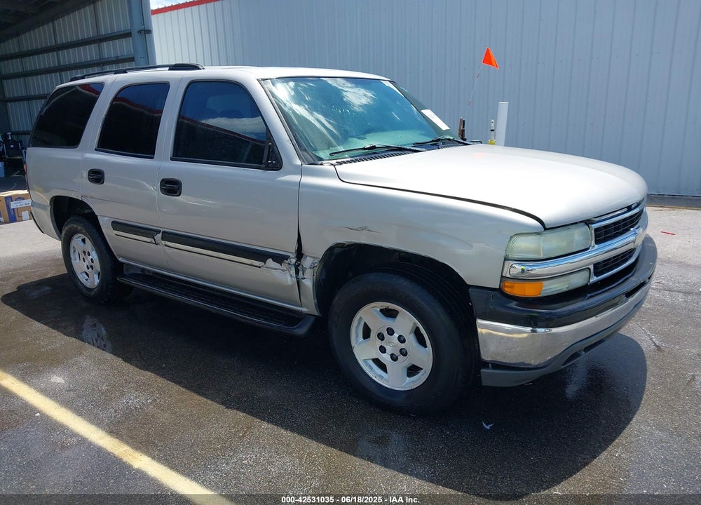 2004 CHEVROLET TAHOE LS VIN: 1GNEC13V04R216255