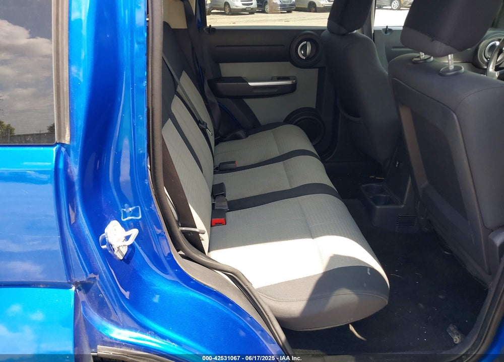 2007 DODGE NITRO VIN: 1D8GU58K57W580196
