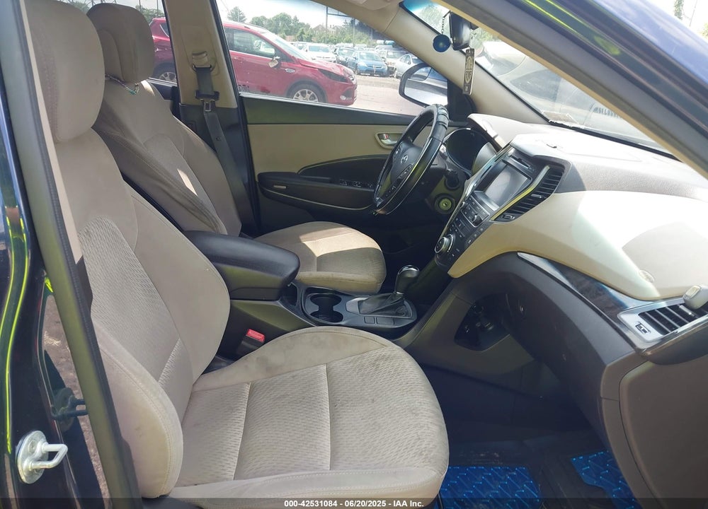 2017 HYUNDAI SANTA FE VIN: KM8SM4HF6HU169615