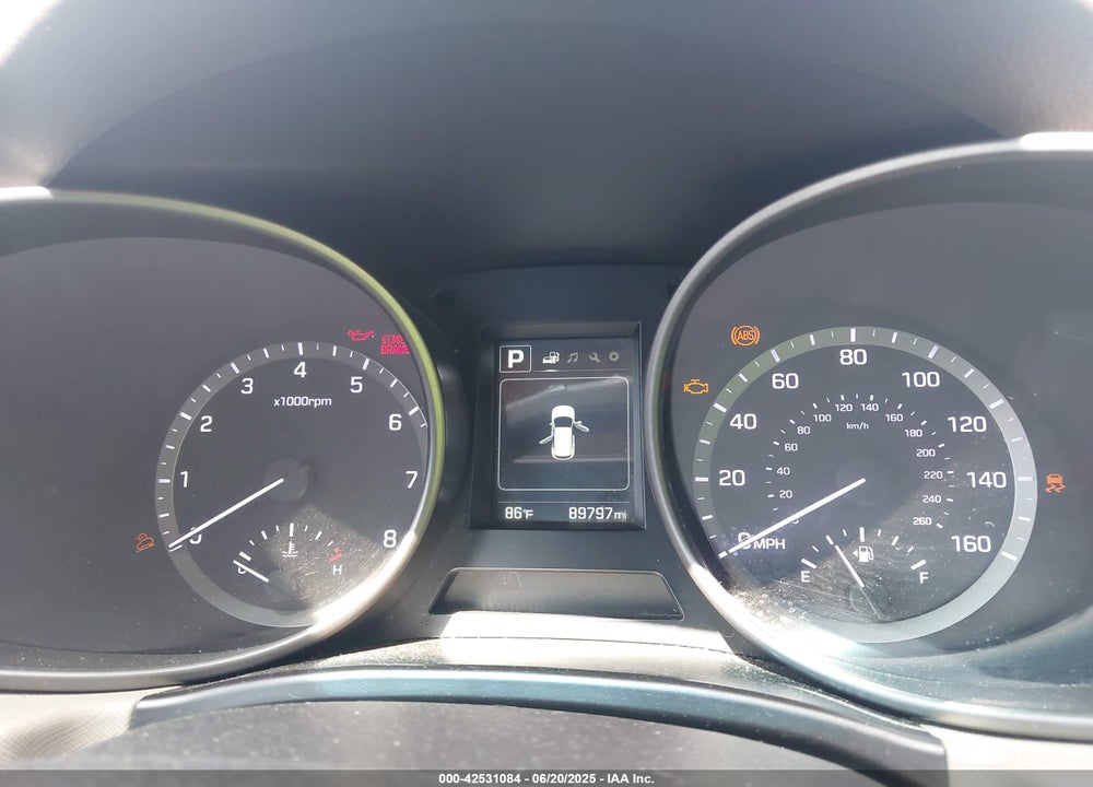 2017 HYUNDAI SANTA FE VIN: KM8SM4HF6HU169615