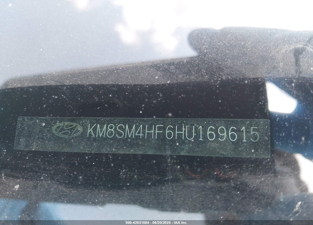 2017 HYUNDAI SANTA FE VIN: KM8SM4HF6HU169615