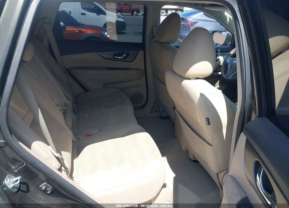 2015 NISSAN ROGUE SV VIN: 5N1AT2MT4FC841494