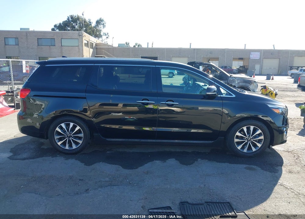 2016 KIA SEDONA SX LUXURY VIN: KNDME5C10G6126693