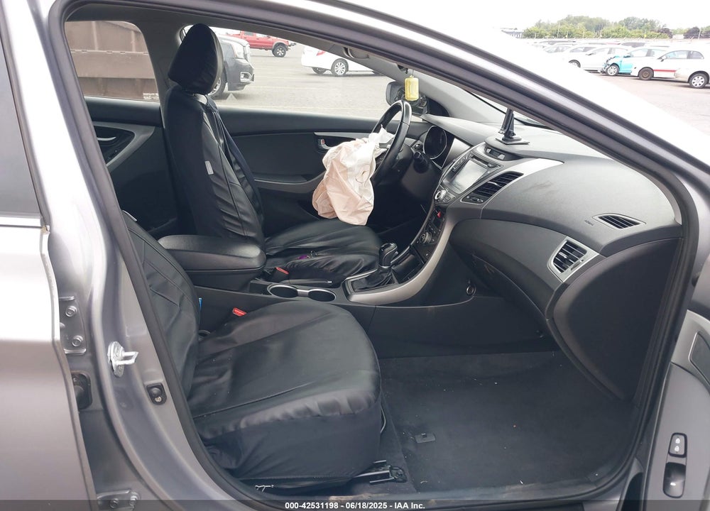 2014 HYUNDAI ELANTRA LIMITED VIN: KMHDH4AEXEU105152