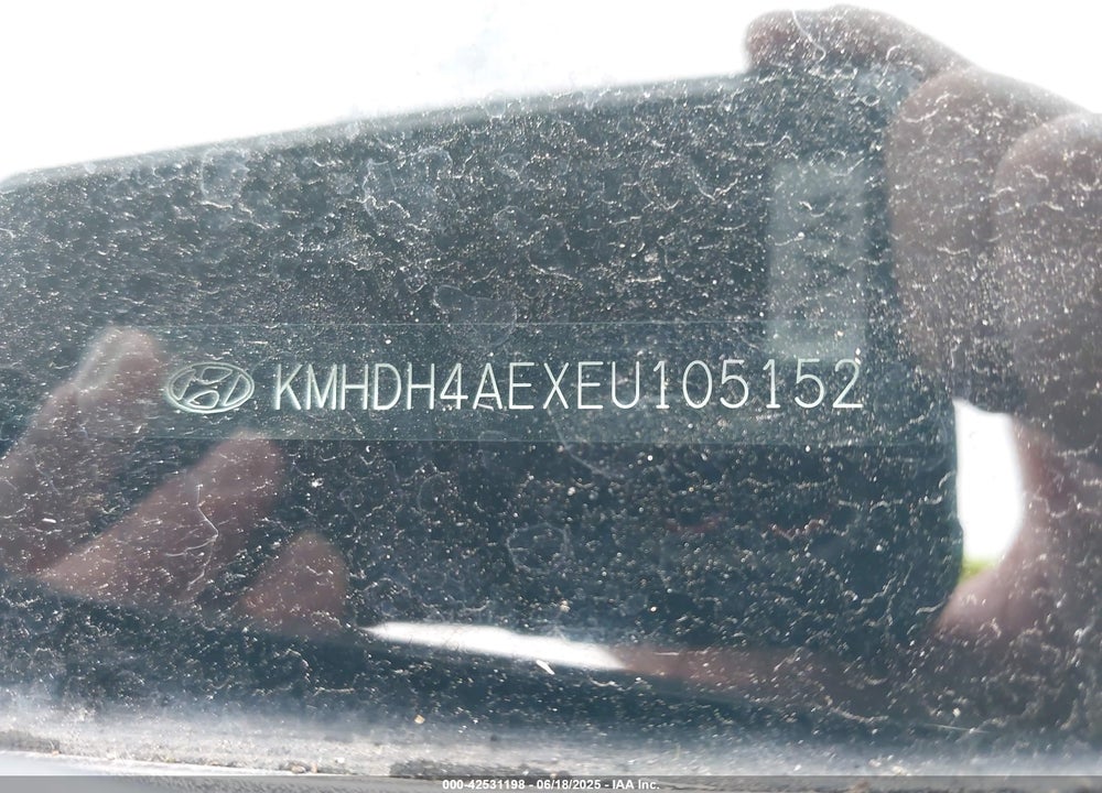 2014 HYUNDAI ELANTRA LIMITED VIN: KMHDH4AEXEU105152