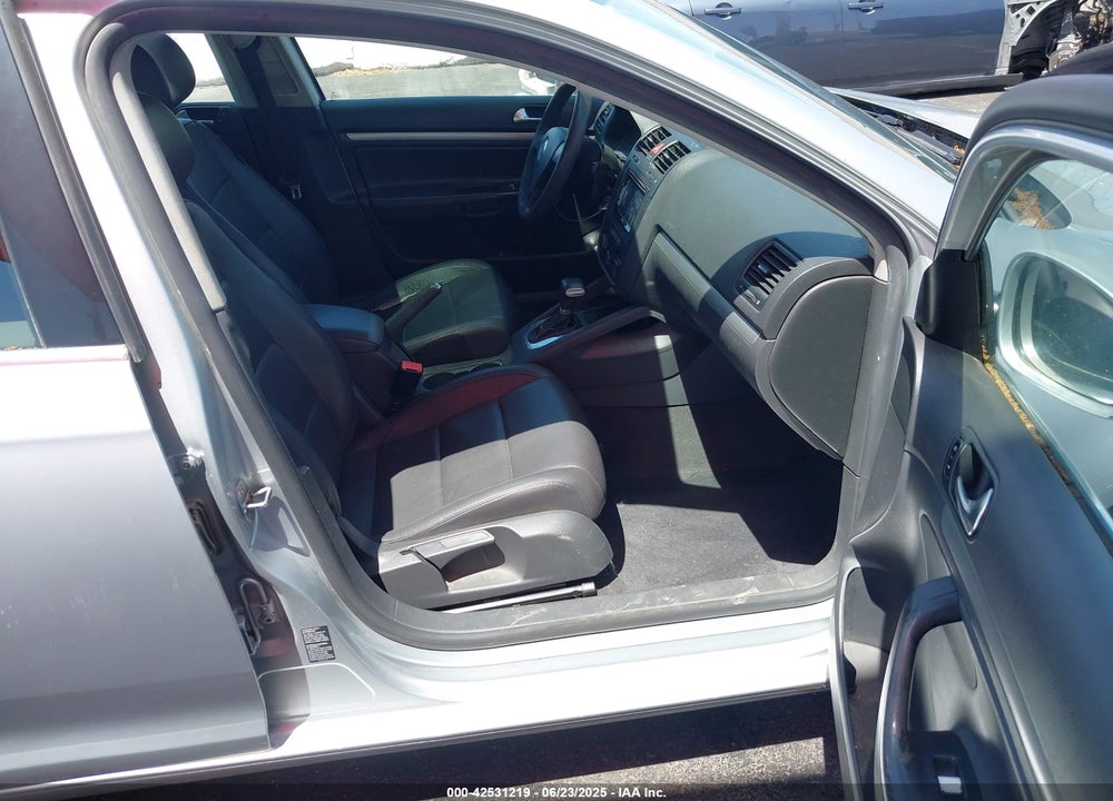 2006 VOLKSWAGEN JETTA VIN: 3VWST71K46M771315