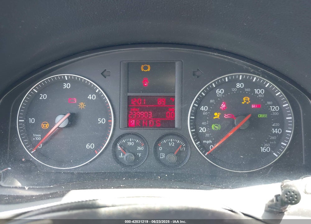 2006 VOLKSWAGEN JETTA VIN: 3VWST71K46M771315