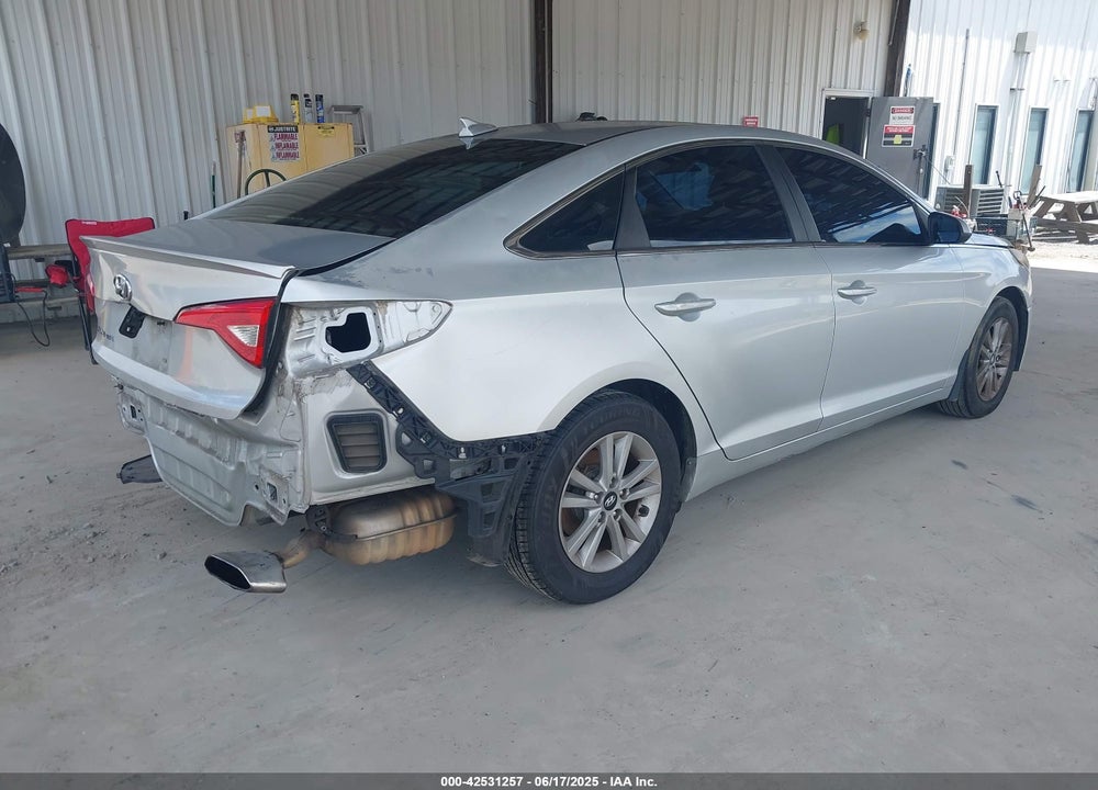 2015 HYUNDAI SONATA VIN: 5NPE24AFXFH191965