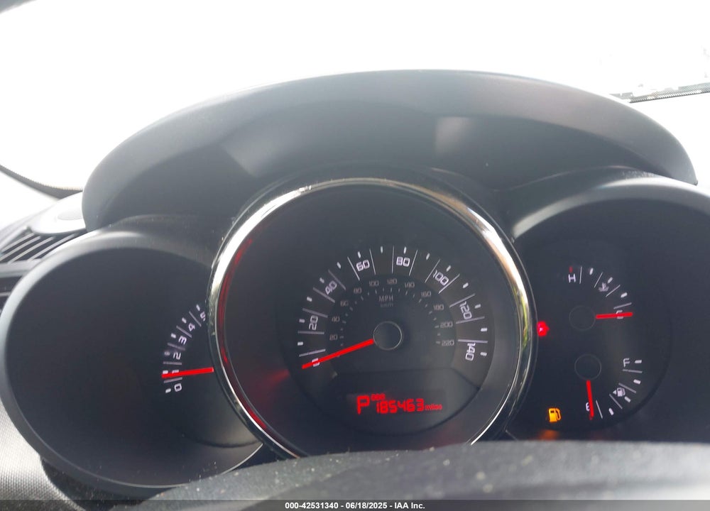 2011 KIA SOUL VIN: KNDJT2A22B7306005