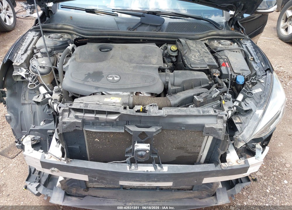 2017 INFINITI QX30 VIN: SJKCH5CP5HA026043