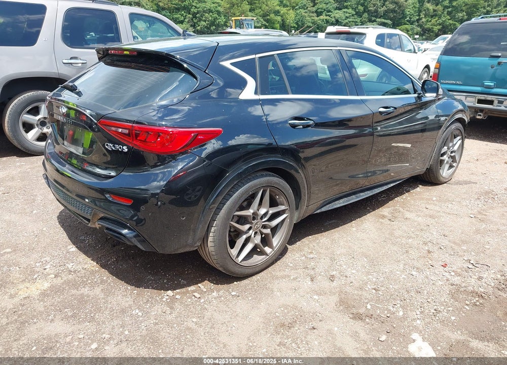 2017 INFINITI QX30 VIN: SJKCH5CP5HA026043