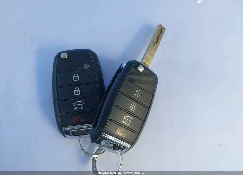 2020 KIA RIO VIN: 3KPA24AD1LE311648