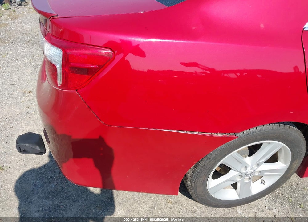 2012 TOYOTA CAMRY SE VIN: 4T1BF1FKXCU617744