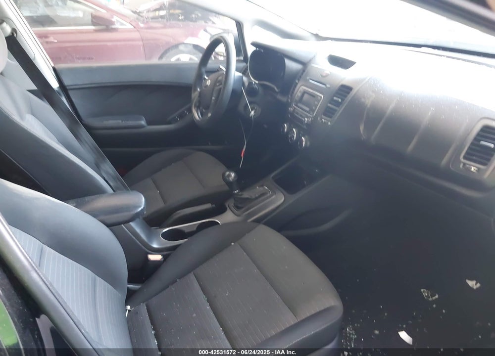 2016 KIA FORTE LX VIN: KNAFX4A61G5446314