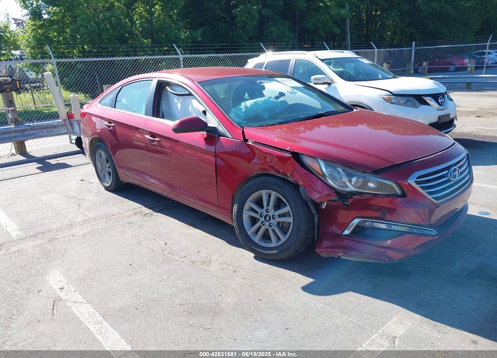 2015 HYUNDAI SONATA SE VIN: 5NPE24AF3FH021575