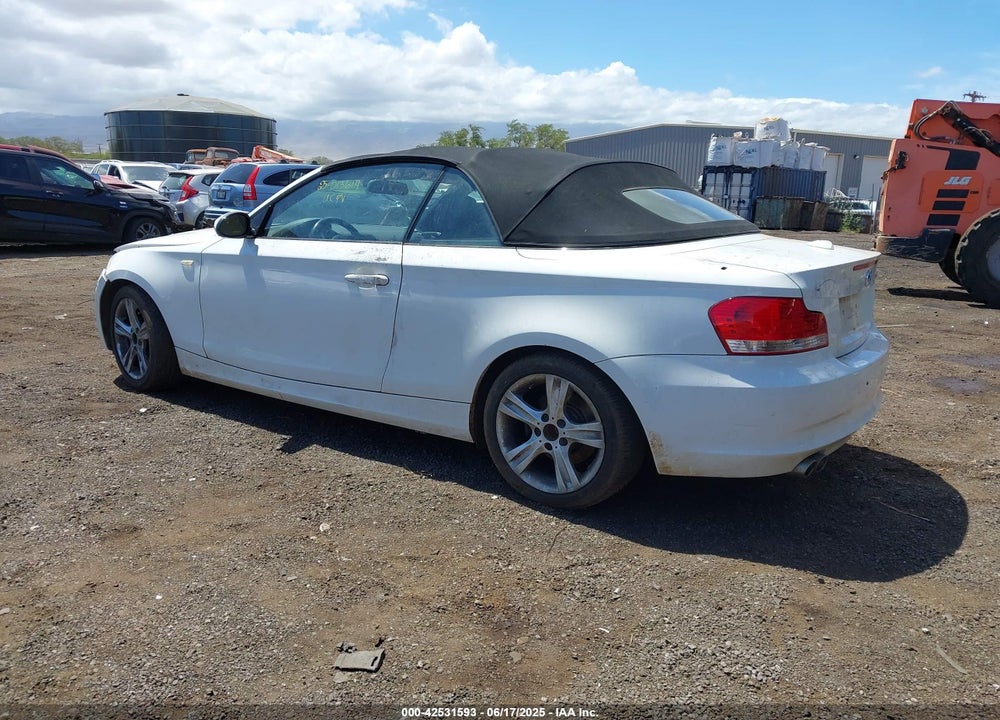 2009 BMW 1 SERIES VIN: WBAUN13529VH81359