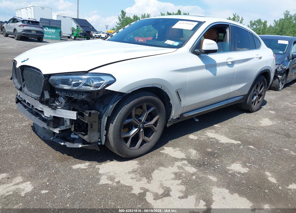 2025 BMW X4 VIN: 5UX33DT03S9X59312