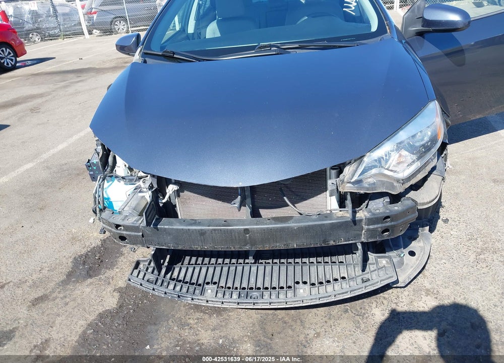 2016 TOYOTA COROLLA VIN: 5YFBURHE5GP551381