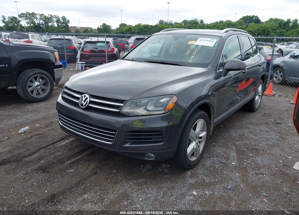 2012 VOLKSWAGEN TOUAREG TDI LUX VIN: WVGFK9BP0CD002939