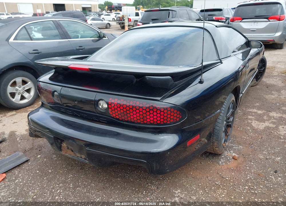 1997 PONTIAC FIREBIRD TRANS AM VIN: 2G2FV22P7V2225589