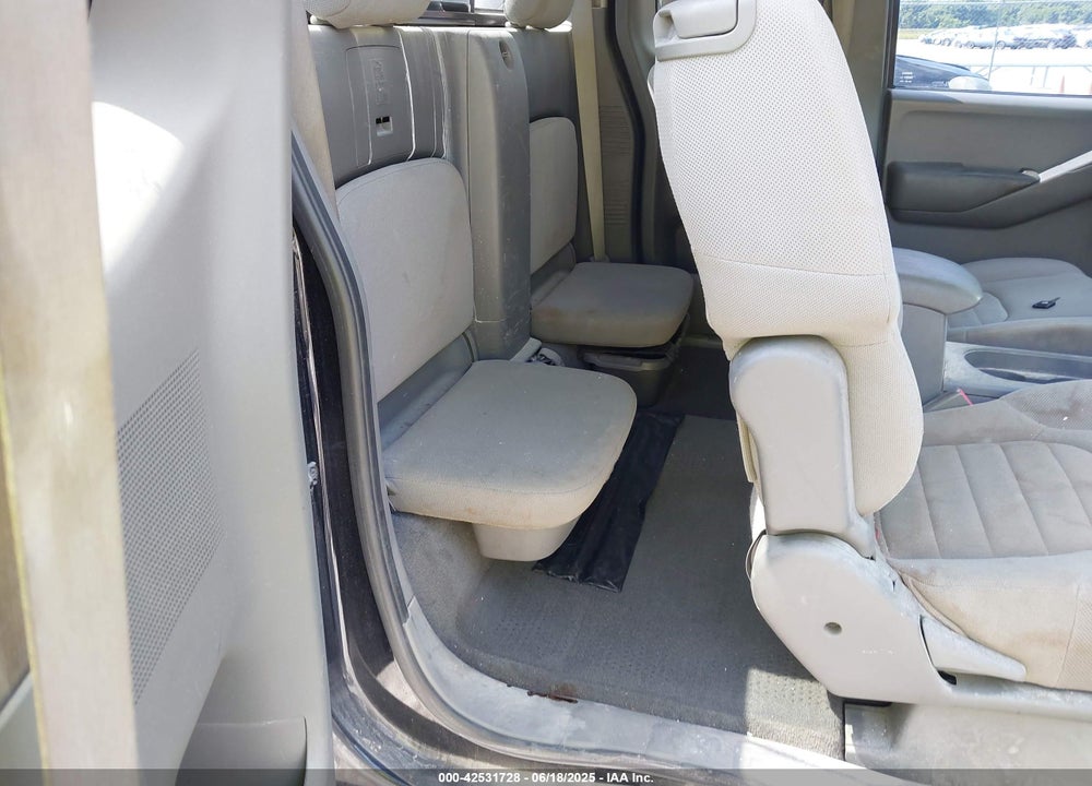 2007 NISSAN FRONTIER XE VIN: 1N6BD06TX7C428467