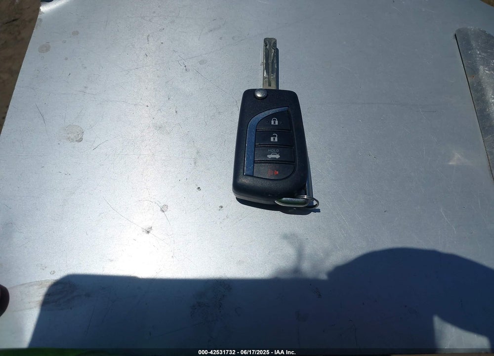 2018 TOYOTA CAMRY VIN: 4T1B11HK5JU007856