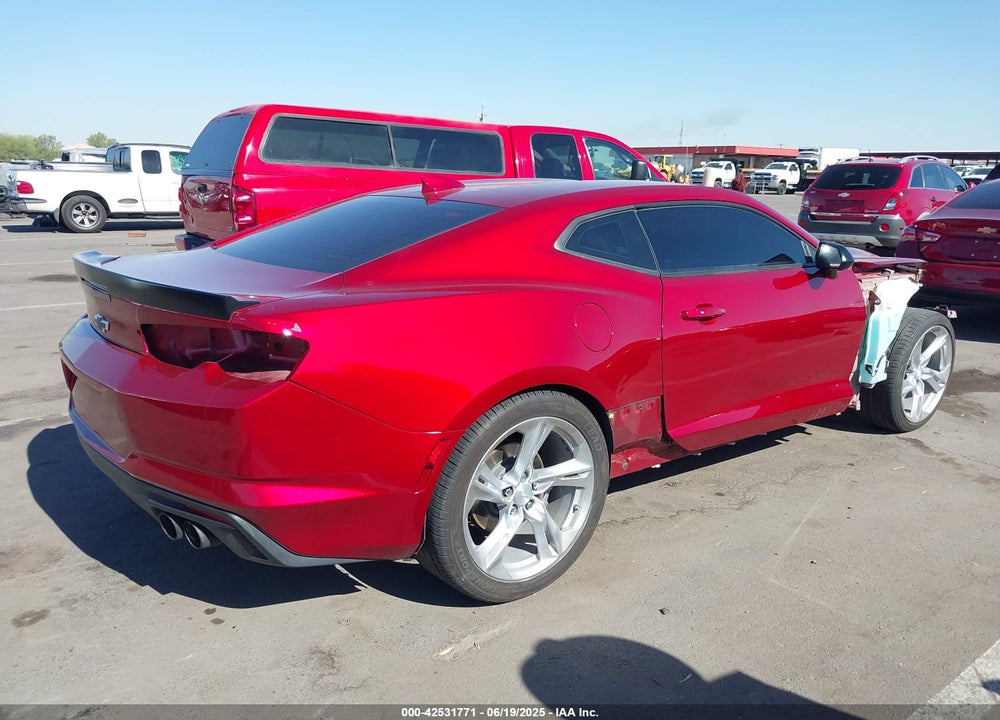 2021 CHEVROLET CAMARO VIN: 1G1FF1R71M0112447