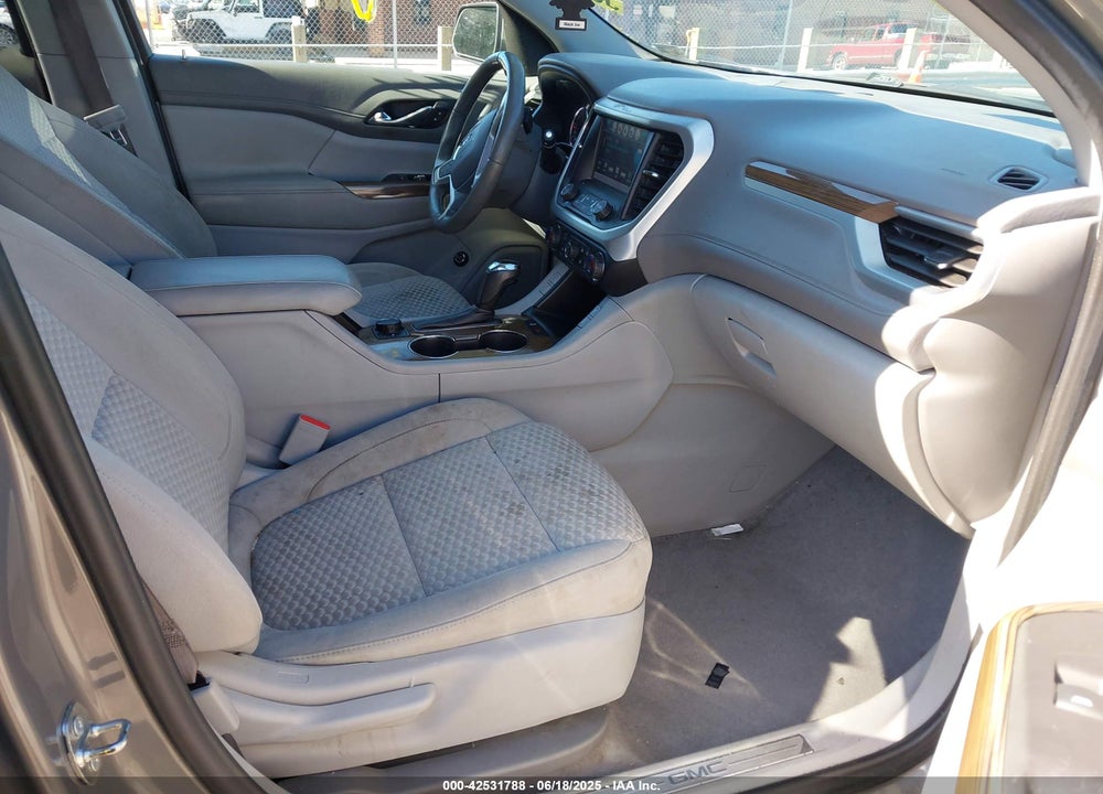 2019 GMC ACADIA VIN: 1GKKNSLA9KZ263486