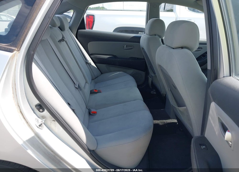 2009 HYUNDAI ELANTRA VIN: KMHDU46D09U742536