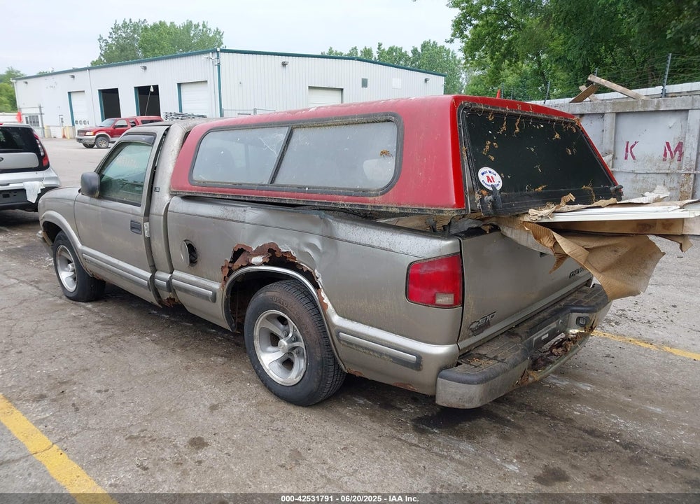 1999 CHEVROLET S-10 LS VIN: 1GCCS1442X8159401