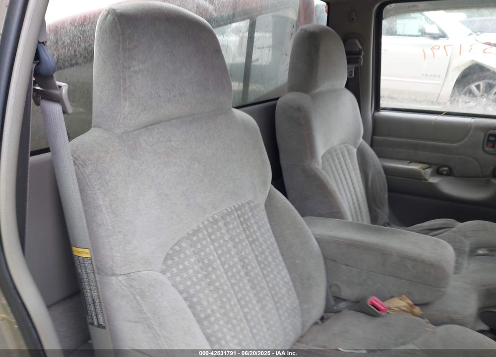 1999 CHEVROLET S-10 LS VIN: 1GCCS1442X8159401