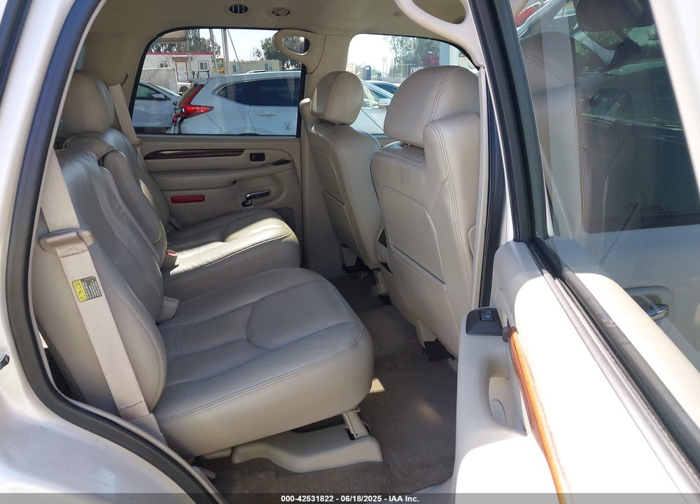 2004 CADILLAC ESCALADE STANDARD VIN: 1GYEC63T94R243405