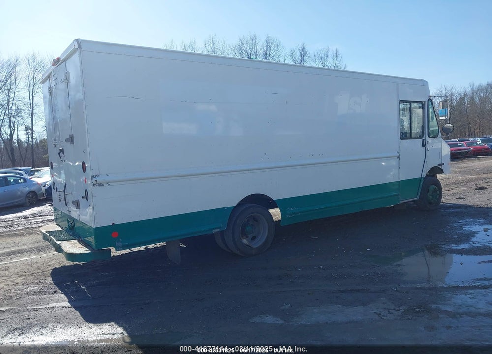2012 WORKHORSE CUSTOM CHASSIS COMMERCIAL CHASSIS W62 VIN: 5B4LFG2E3C3448688