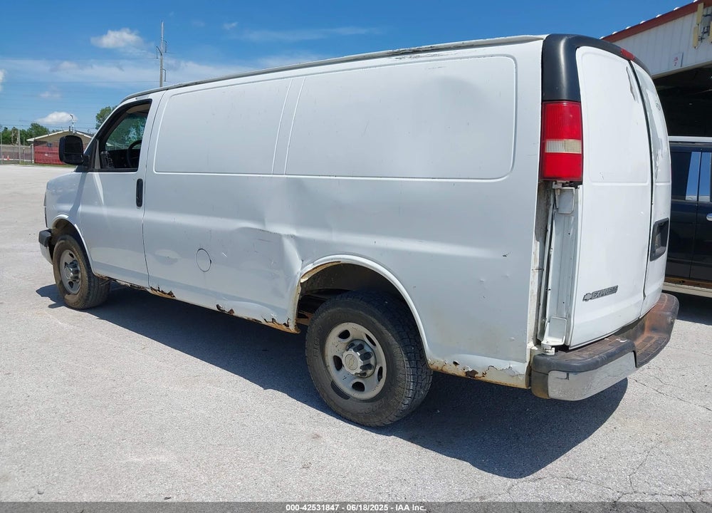 2009 CHEVROLET EXPRESS 3500 WORK VAN VIN: 1GCHG35K991103001