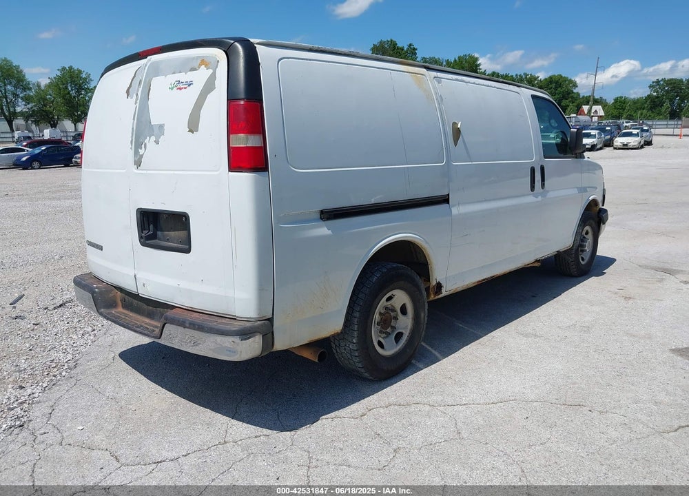 2009 CHEVROLET EXPRESS 3500 WORK VAN VIN: 1GCHG35K991103001