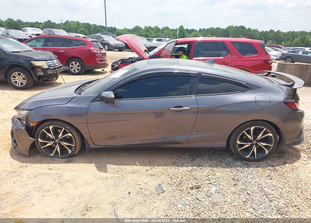 2017 HONDA CIVIC VIN: 2HGFC3A58HH750400