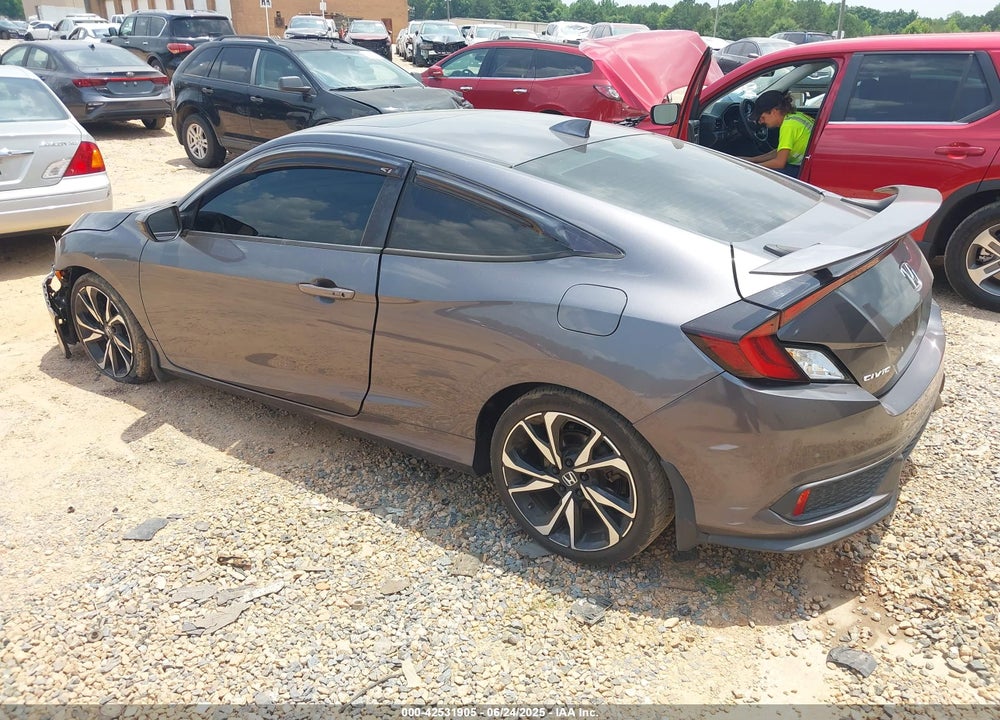 2017 HONDA CIVIC VIN: 2HGFC3A58HH750400