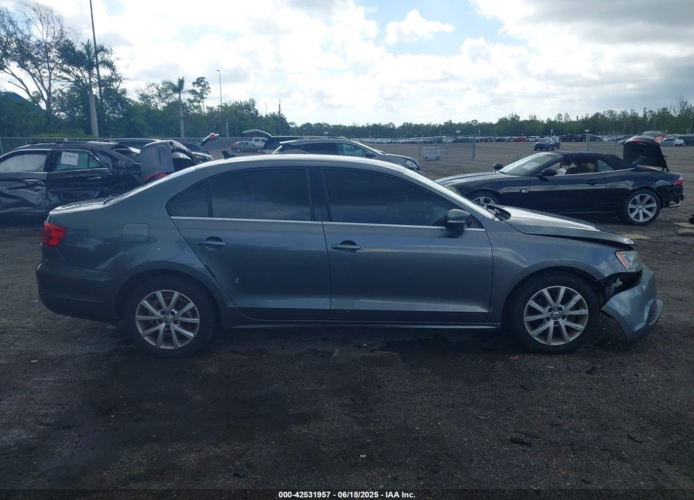 2014 VOLKSWAGEN JETTA VIN: 3VWD07AJ9EM277085