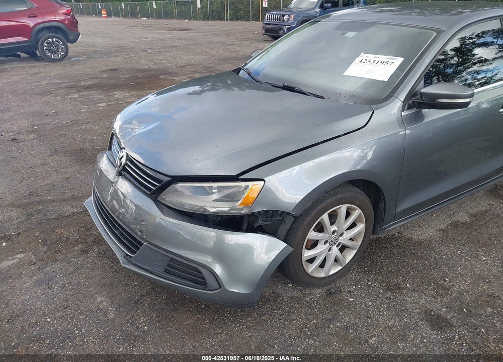 2014 VOLKSWAGEN JETTA VIN: 3VWD07AJ9EM277085