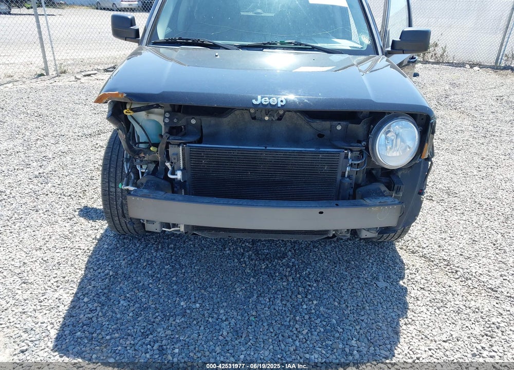 2013 JEEP PATRIOT VIN: 1C4NJRFB8DD177409