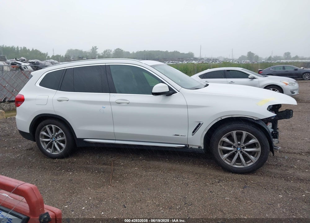 2018 BMW X3 VIN: 5UXTR9C52JLD59706