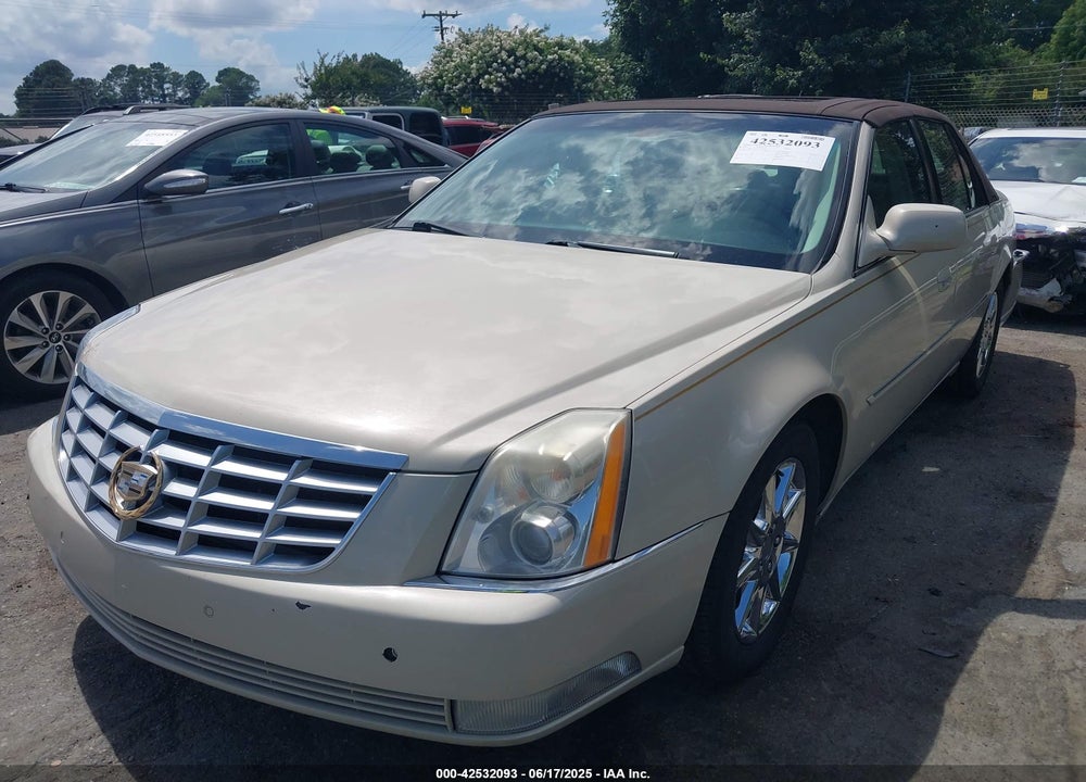2010 CADILLAC DTS VIN: 1G6KD5EY3AU130358