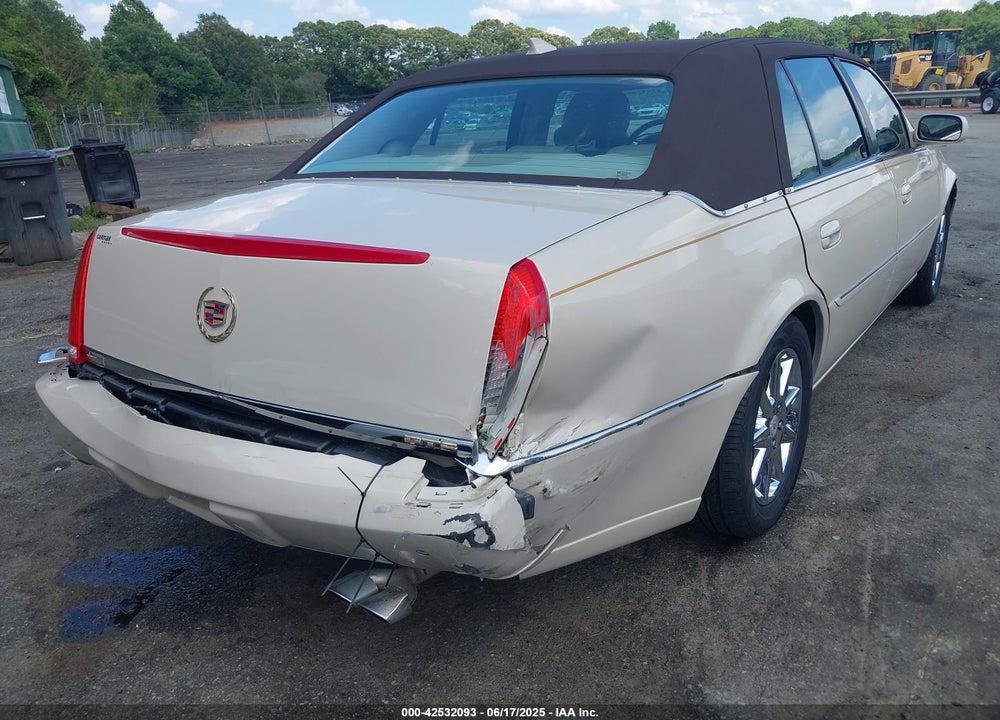 2010 CADILLAC DTS VIN: 1G6KD5EY3AU130358
