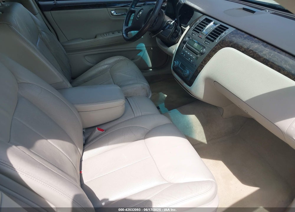 2010 CADILLAC DTS VIN: 1G6KD5EY3AU130358
